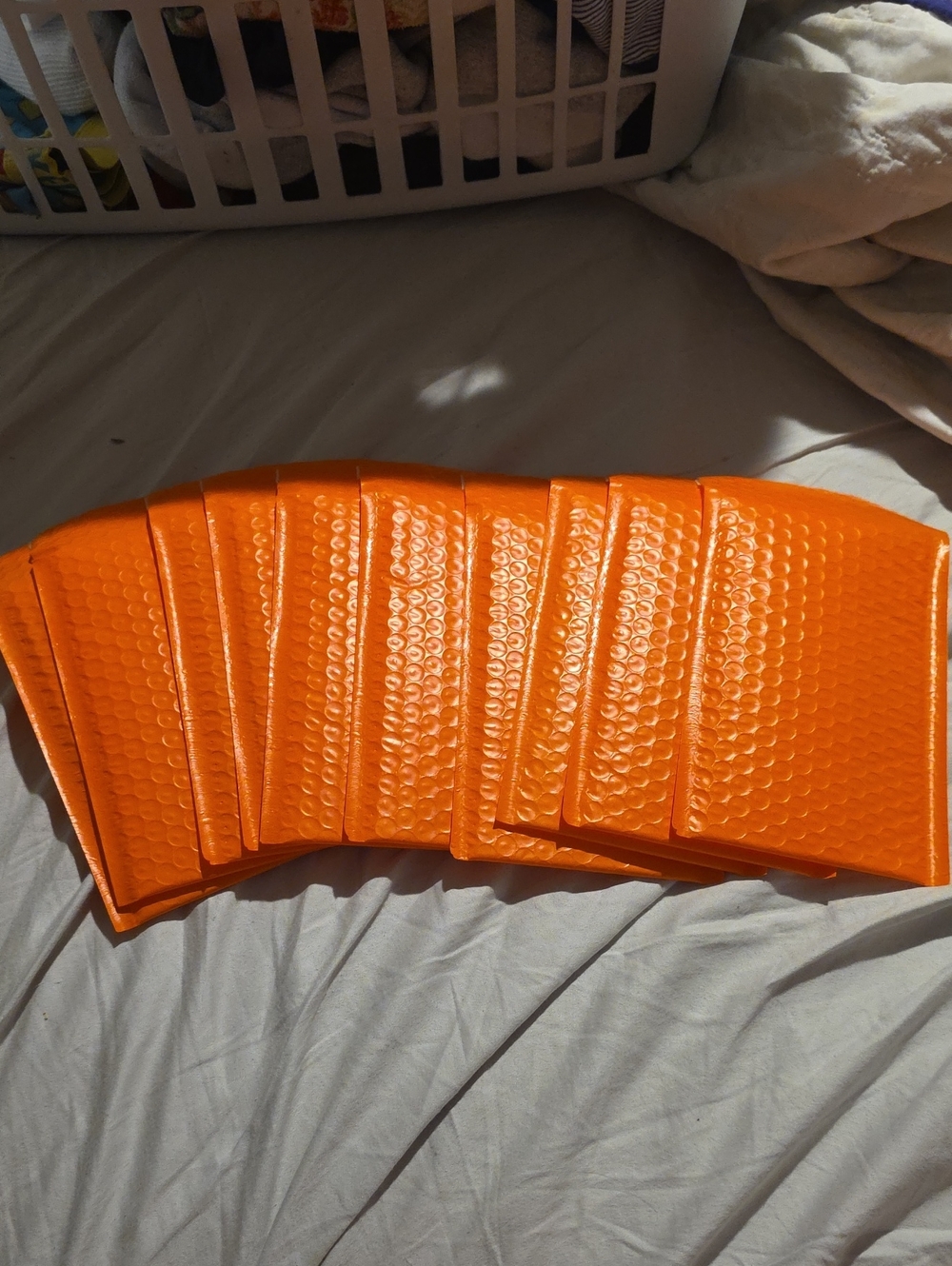 Orange Bubble Mailer Envelopes - Pack of 10